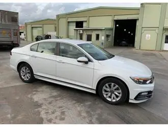 Passat B8 R-Line Yan Marşpiyel
