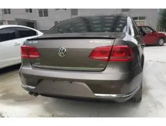 Passat B7 Spoiler - Parlak Siyah