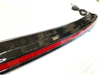 Passat B8 Led Spoiler - Parlak Siyah