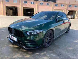 A Serisi W177 (2019-Sonrası) AMG Ön Lip - Parlak Siyah