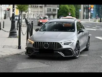 CLA W118 (2019-Sonrası) Krom Gtr Panjur