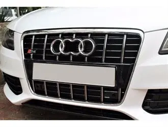 Audi A4 (2008-2012) S4 Siyah Panjur
