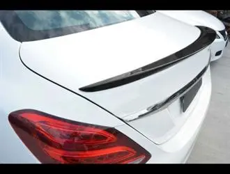 C Serisi W205 (2015-2018) AMG Spoiler Parlak Siyah