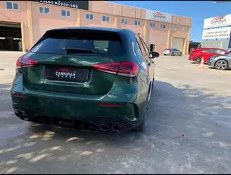 A Serisi W177 (2019-Sonrası) Hatchback Difüzör ve Siyah Egzoz Seti