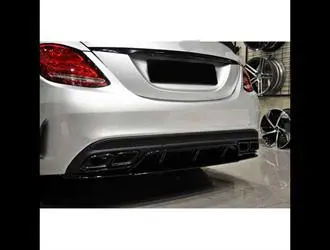 C Serisi W205 (2015-2018) C63 Siyah Difüzör ve Siyah Egzoz Seti