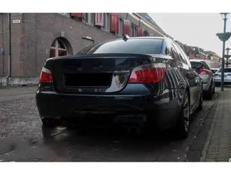 E60 M5 Spoiler - Parlak Siyah