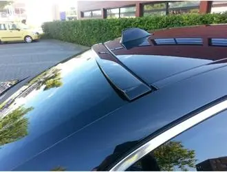 F10 LCI Cam Üstü Spoiler - Parlak Siyah