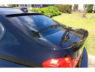 F30 Cam Üstü Spoiler - Parlak Siyah