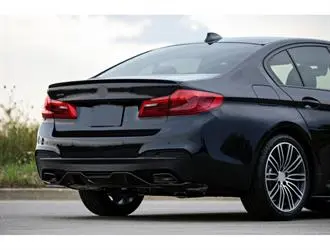 G30 Hybrid Spoiler - Parlak Siyah