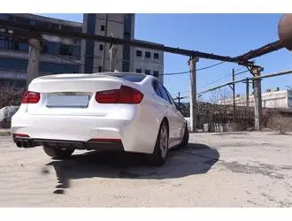 F30 M Difüzör Sol Tek Çıkış - Parlak Siyah