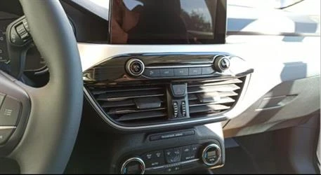 Focus 4 Titanyum Siyah Orta Panel Kaplama
