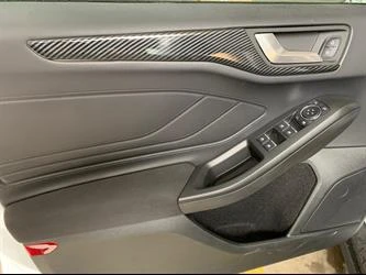 Focus 4 Karbon Panel Kaplama Kalın Model