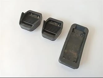 Focus 3 Makyajlı Siyah Yazılı Manuel Vites Pedal Seti