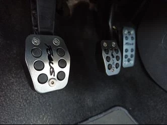 Focus 3 Makyajlı Siyah Yazılı Manuel Vites Pedal Seti