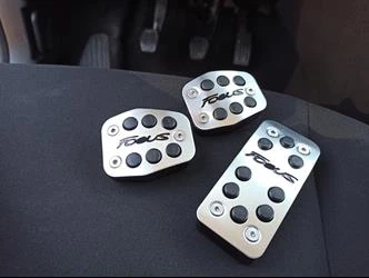 Focus 3 Makyajlı Siyah Yazılı Manuel Vites Pedal Seti