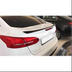 Focus 4 Parlak Siyah Hybrid Spoiler