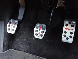 Focus 3 Kırmızı Yazı Manuel Vites Pedal Set