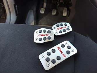 Focus 3 Kırmızı Yazı Manuel Vites Pedal Set