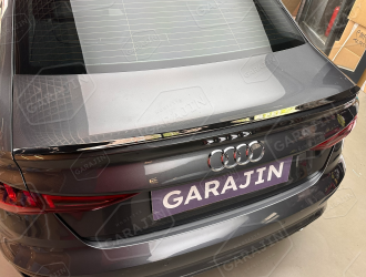 Audi A3 (2021-Sonrası) Sedan S3 Spoiler Piano Black
