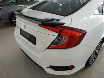 Civic FC5 Boyasız Çıkıntılı Model Bagaj Üstü Spoiler