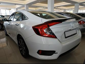 Civic FC5 Boyasız V Style Spoiler
