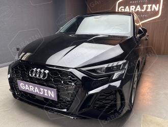 Audi A3 (2021-Sonrası) RS3 Ön Tampon ve Panjur Seti