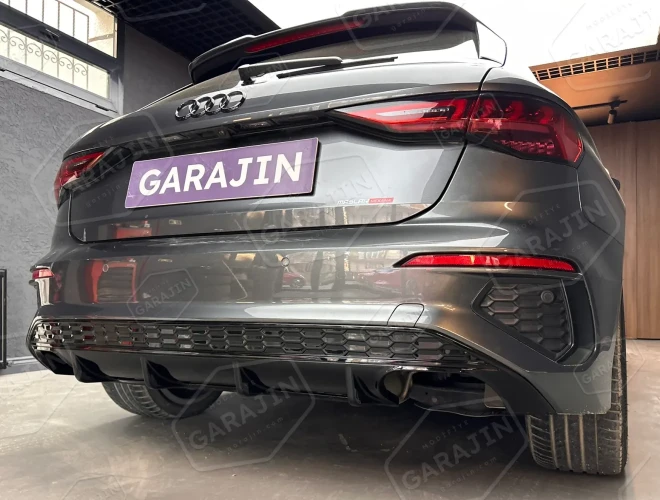 Audi A3 (2021-Sonrası) Hatchback S-Line 4 Egzoz Difüzör