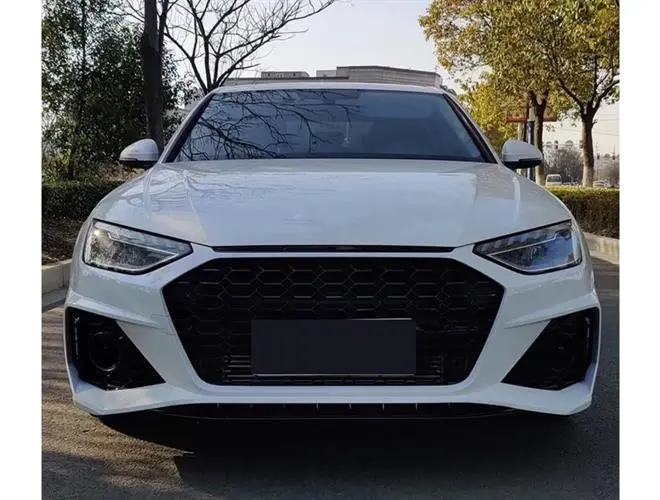 Audi A4 (2019-2023) RS4 Ön Tampon Panjur Seti
