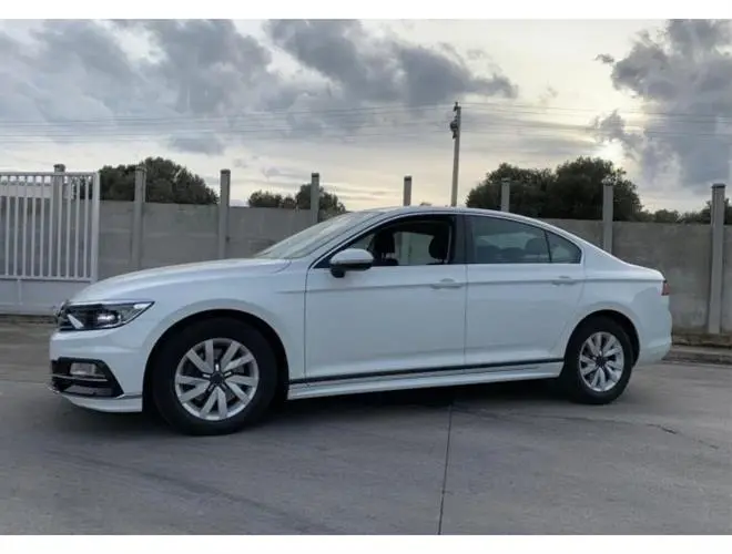Passat B8 R-Line Yan Marşpiyel