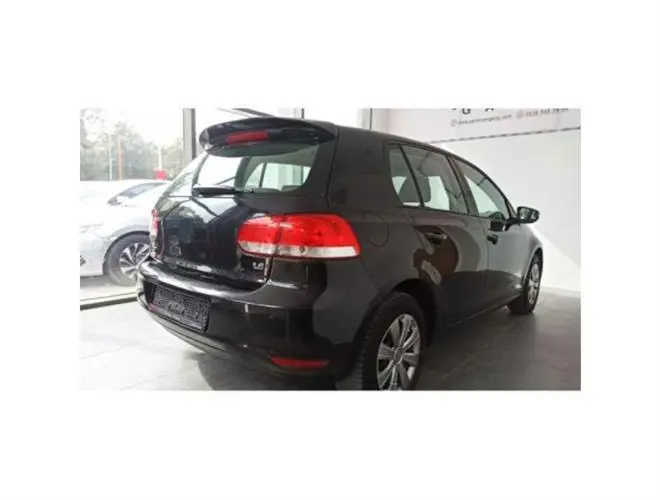 Golf 6 Spoiler - Parlak Siyah