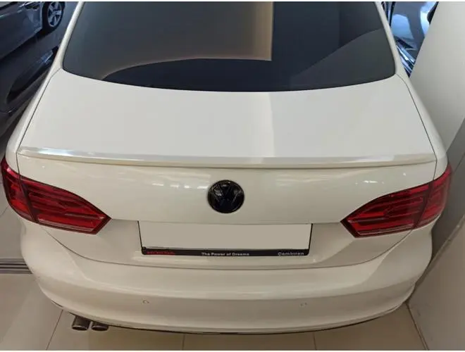 Jetta (2015-2018) Wing Spoiler - Parlak Siyah