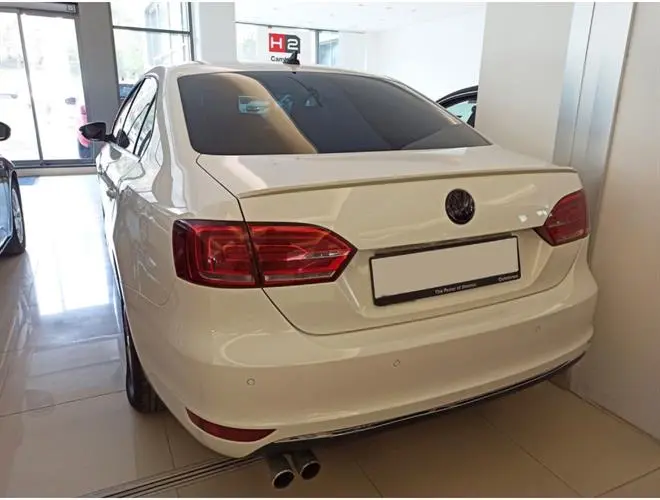 Jetta (2015-2018) Wing Spoiler - Parlak Siyah