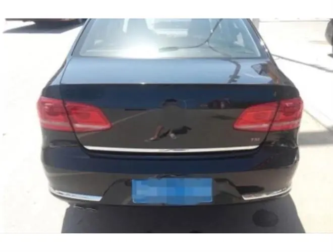 Passat B7 Spoiler - Parlak Siyah