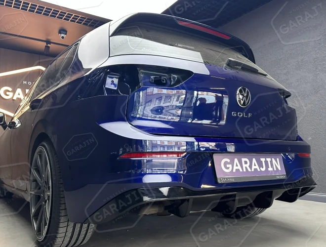 Golf 8 R Difüzör 4 Egzoz - Parlak Siyah