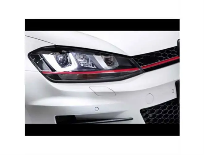 Golf 7 GTI Kırmızı U Led Far