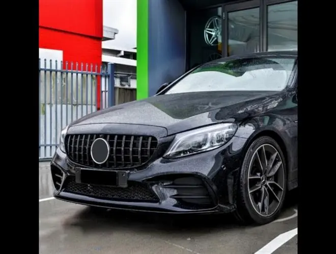 C Serisi W205 Makyajlı (2018-2021) Siyah Gtr Panjur