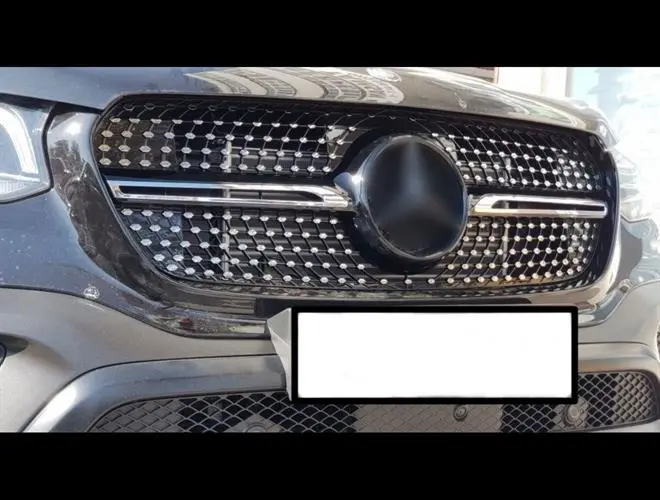 X-Class W470 (2017-2021) Diamond Panjur
