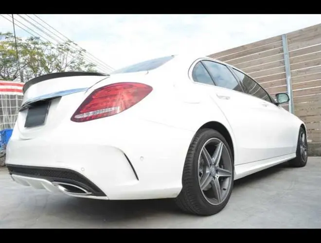C Serisi W205 (2015-2018) AMG Spoiler Parlak Siyah