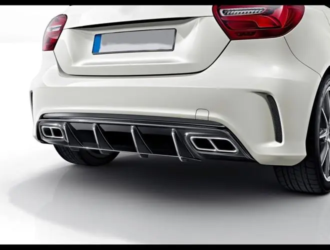 A Serisi W176 (2012-2015) A45 Siyah Difüzör ve Silver Egzoz Seti