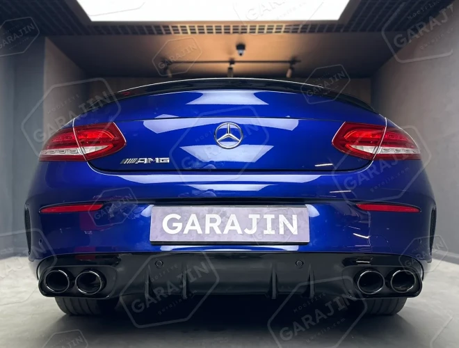 C Serisi W205 (2015-2018) Coupe C43 Difüzör ve Siyah Egzoz Seti