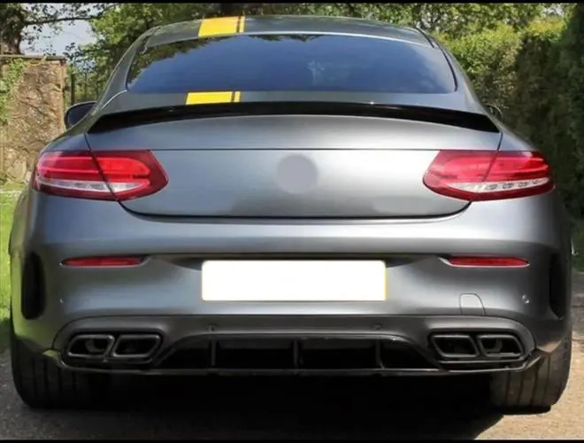 C Serisi W205 (2015-2018) Coupe Edition 1 Difüzör ve Egzoz Seti Parlak Siyah