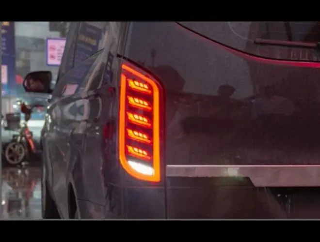 Vito W447 (2014-Sonrası) Modern Line Led Stop - Kırmızı