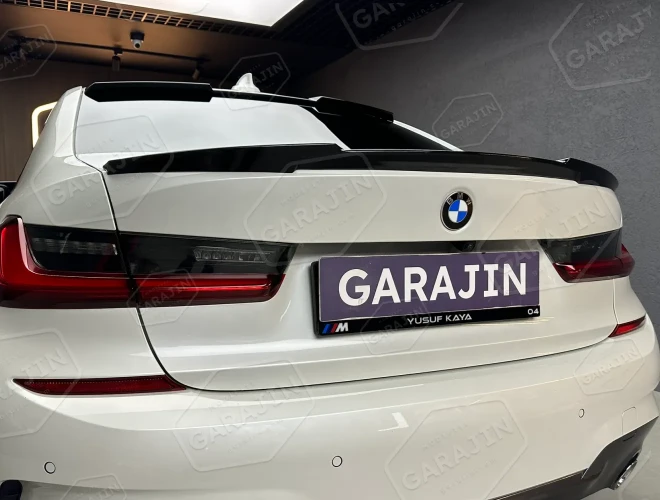 G20 M4 Görünüm Spoiler - Parlak Siyah