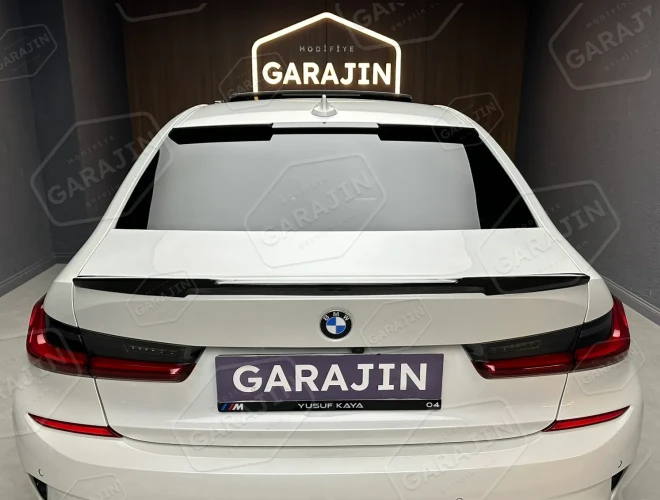 G20 M4 Görünüm Spoiler - Parlak Siyah