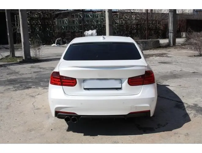 F30 M Difüzör Sol Tek Çıkış - Parlak Siyah