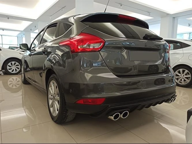 Focus 3 Makyajlı Hatchback Difüzör