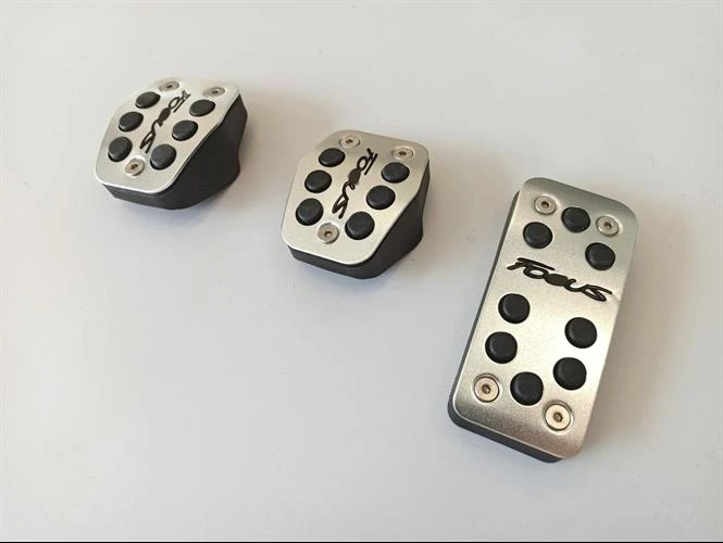 Focus 3 Makyajlı Siyah Yazılı Manuel Vites Pedal Seti