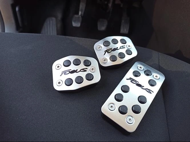 Focus 3 Makyajlı Siyah Yazılı Manuel Vites Pedal Seti