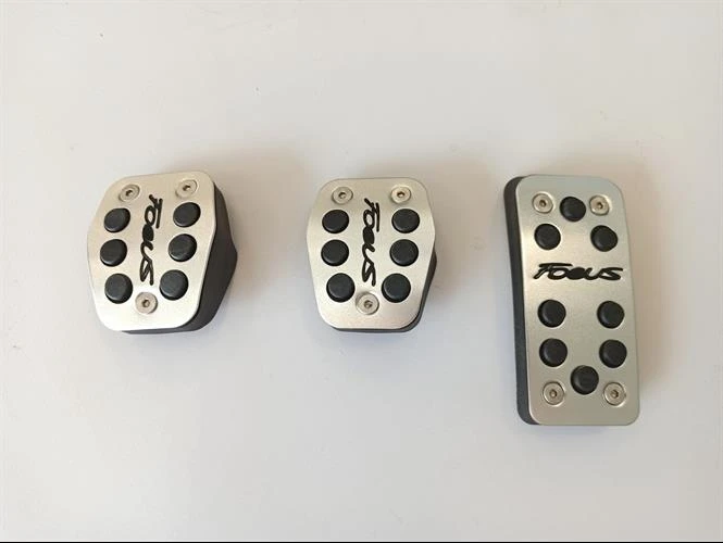 Focus 3 Makyajlı Siyah Yazılı Manuel Vites Pedal Seti