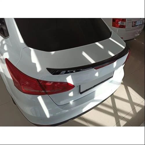 Focus 3 Makyajlı Parlak Siyah Hybrid Spoiler